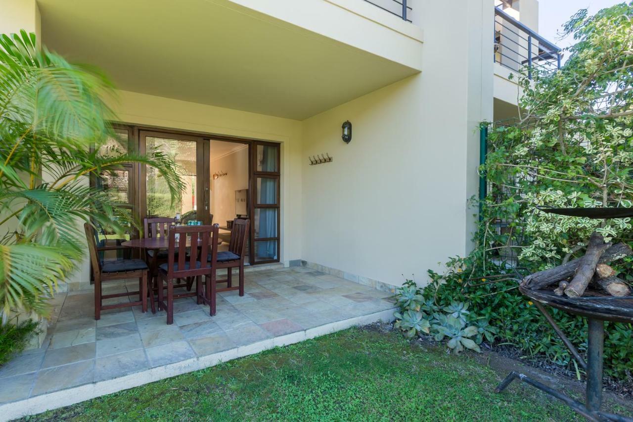 Appartamento Whale Rock Gardens 15 - Partial Inverter Plettenberg Bay Esterno foto